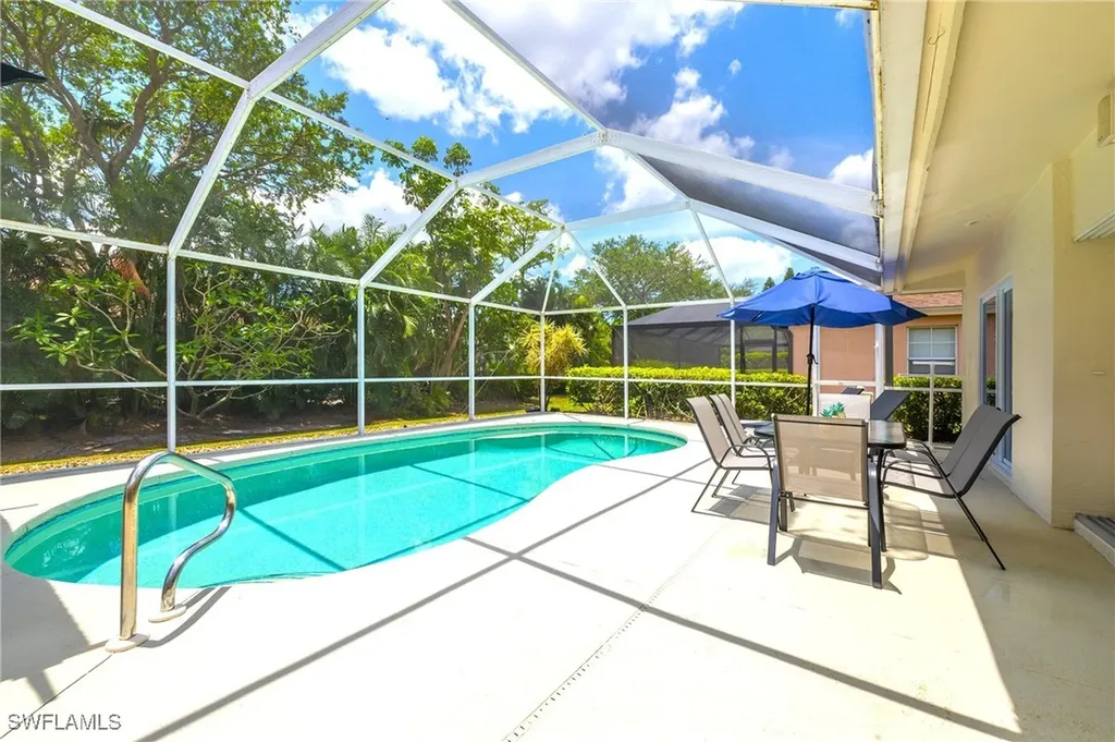 1507 Vintage Lane Naples FL 34104