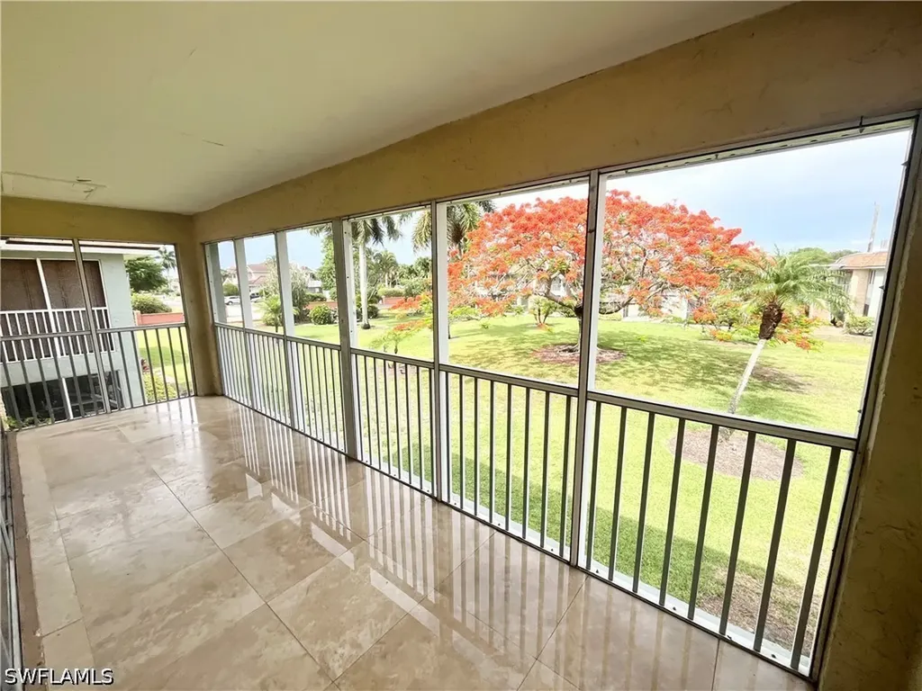 1400 Pompei Lane Naples FL 34103