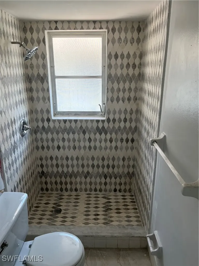 1400 Pompei Lane Naples FL 34103