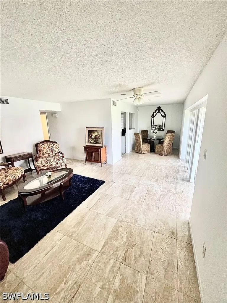 1400 Pompei Lane Naples FL 34103