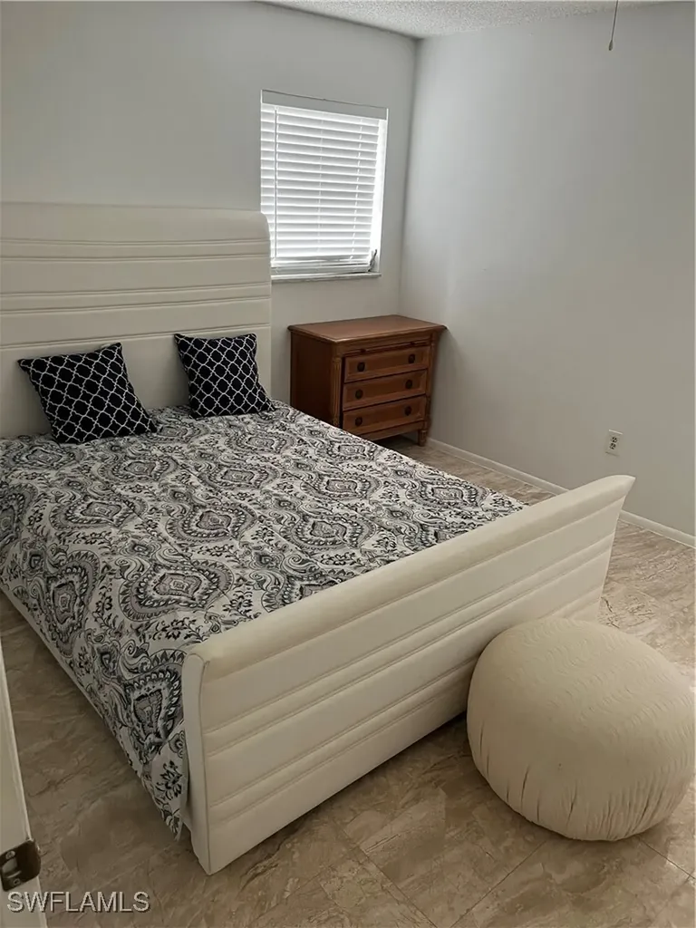 1400 Pompei Lane Naples FL 34103