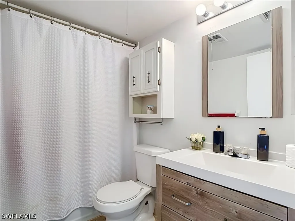 1400 Pompei Lane Naples FL 34103