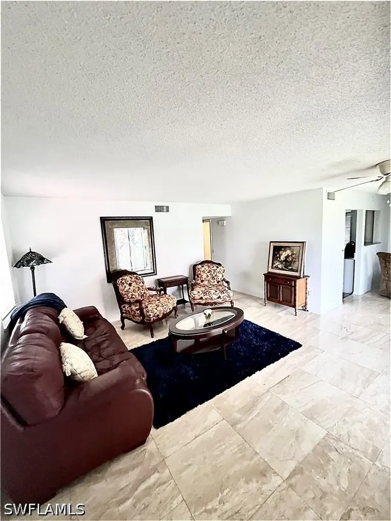 1400 Pompei Lane Naples FL 34103