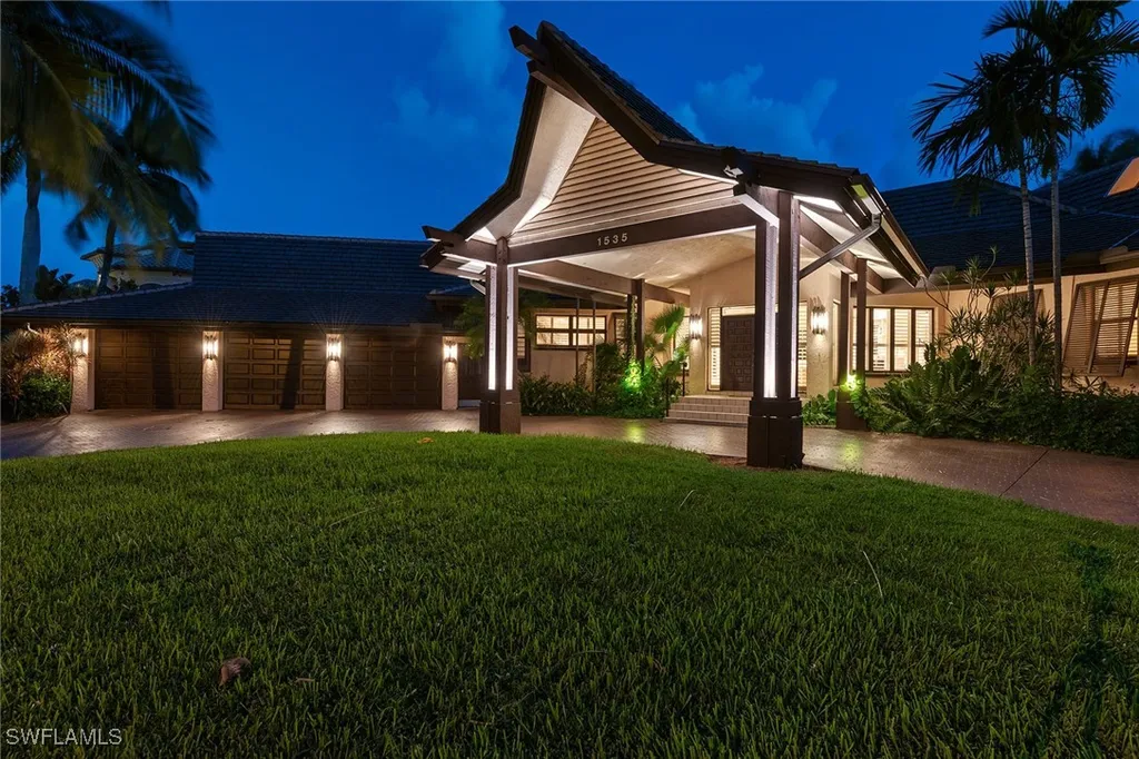 1535 Caxambas Court Marco Island FL 34145