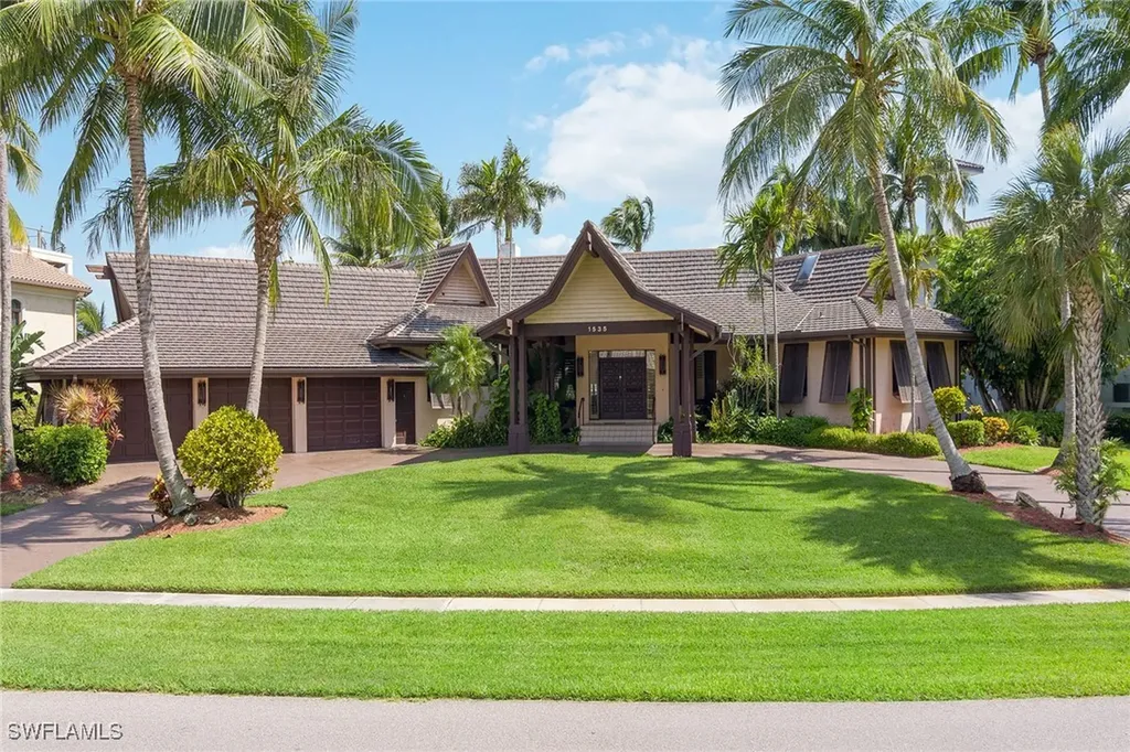 1535 Caxambas Court Marco Island FL 34145