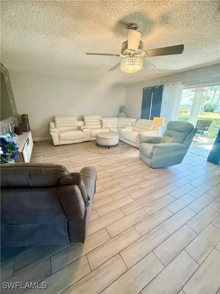 1020 Palm View Drive Naples FL 34110