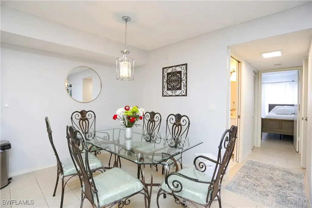 2214 Arbour Walk Circle Naples FL 34109