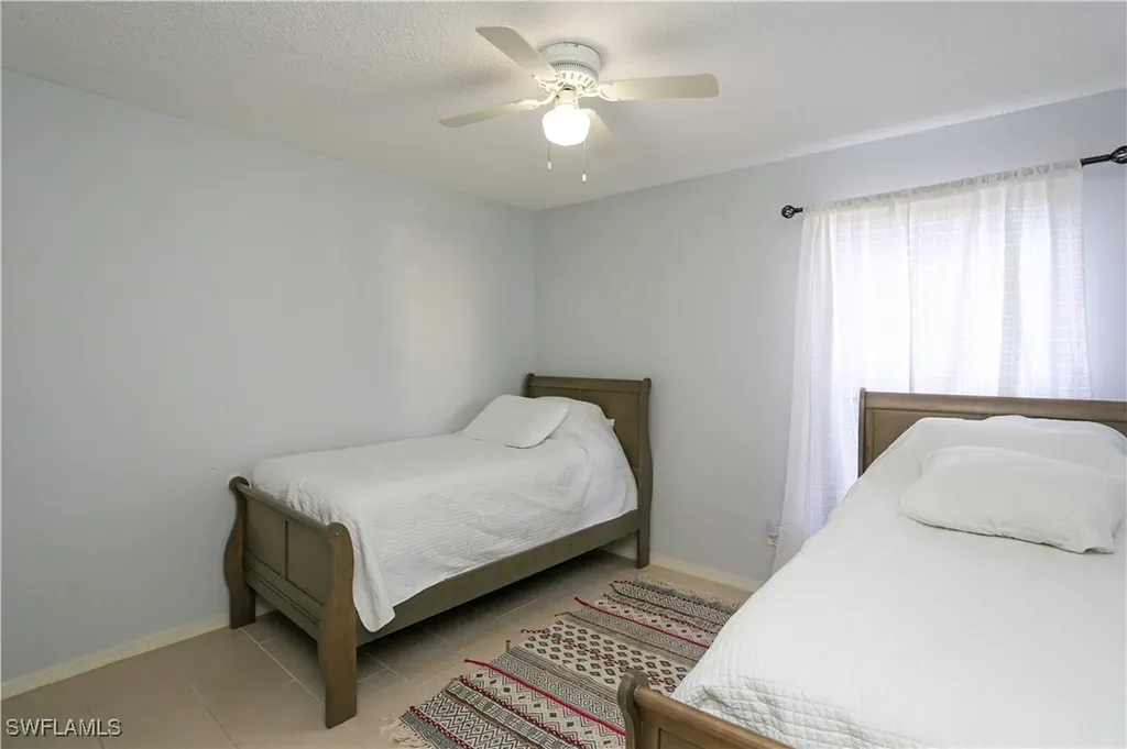 2214 Arbour Walk Circle Naples FL 34109