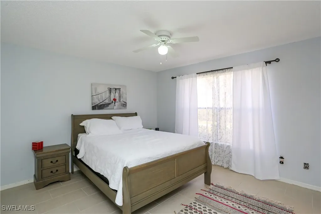 2214 Arbour Walk Circle Naples FL 34109