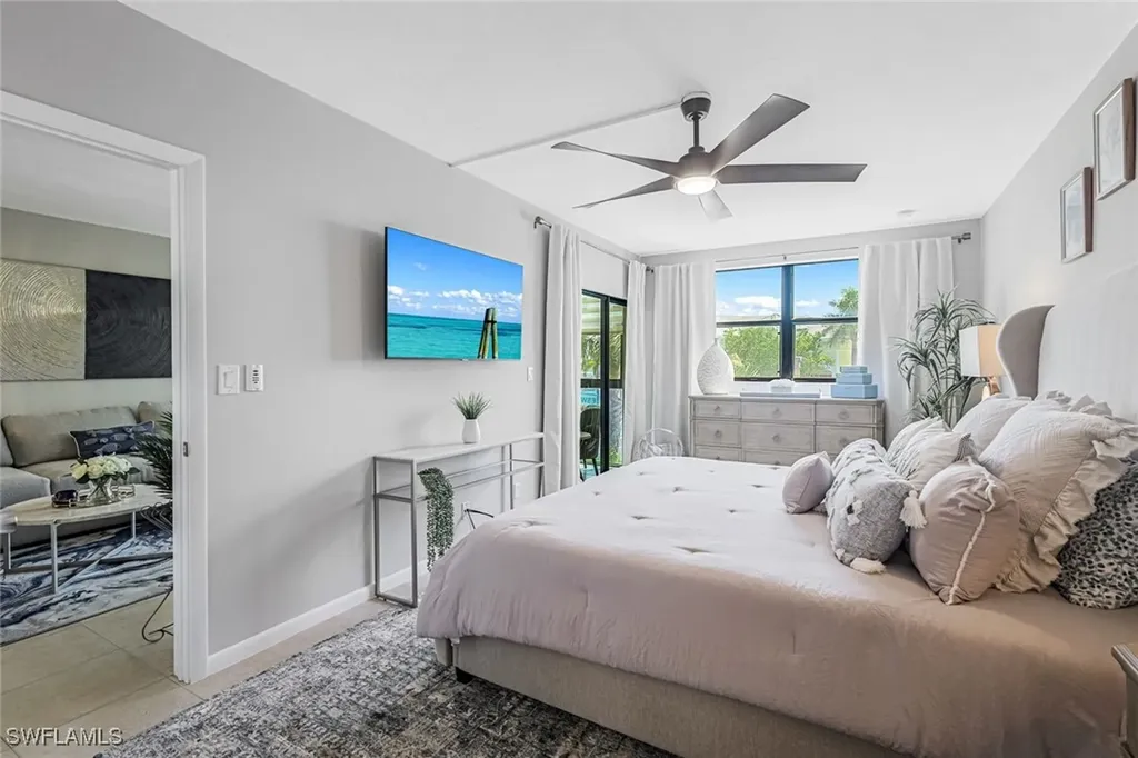 807 River Point Drive Naples FL 34102