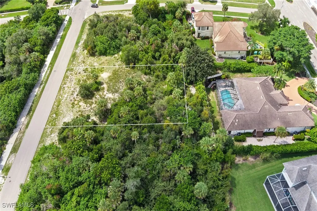 680 Inlet Drive Marco Island FL 34145