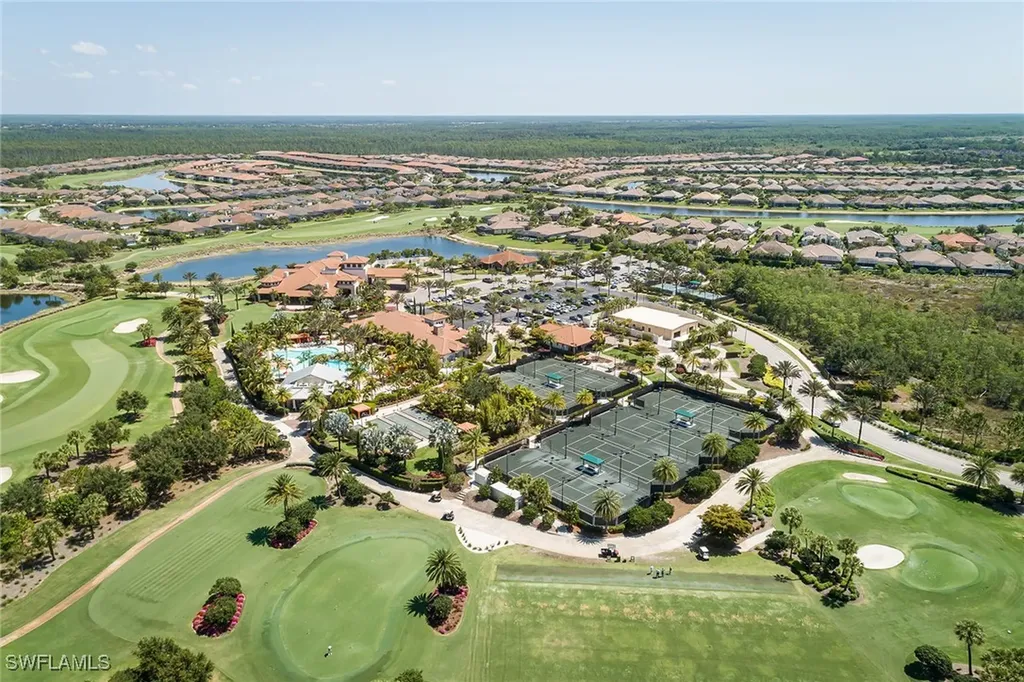 9672 Montelanico Loop Naples FL 34119