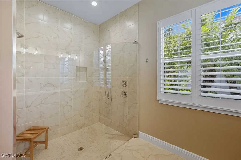 3199 Cotuit Lane Naples FL 34114