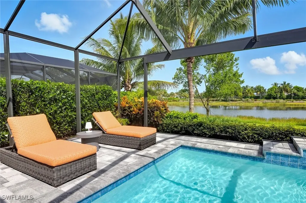 3199 Cotuit Lane Naples FL 34114