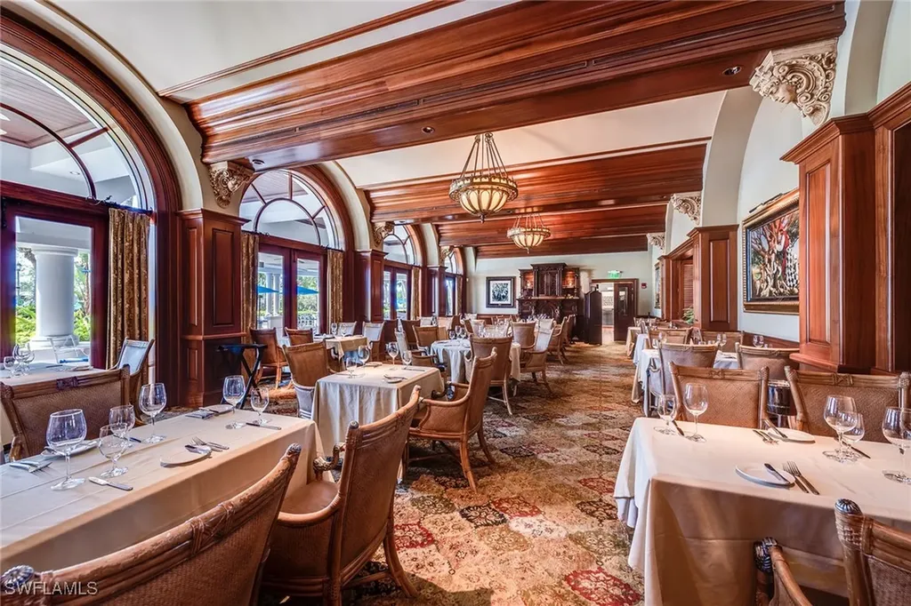 3199 Cotuit Lane Naples FL 34114
