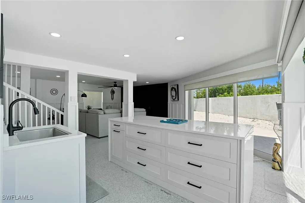 190 Bayview Avenue Fort Myers Beach FL 33931