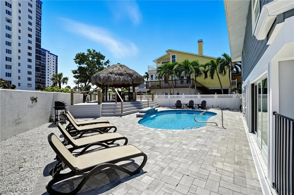 190 Bayview Avenue Fort Myers Beach FL 33931
