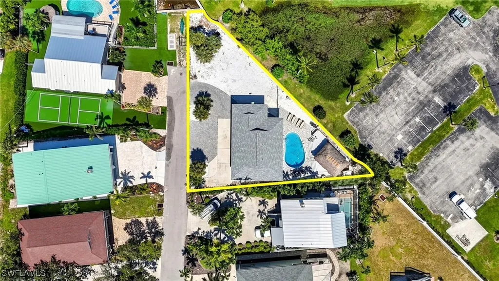 190 Bayview Avenue Fort Myers Beach FL 33931