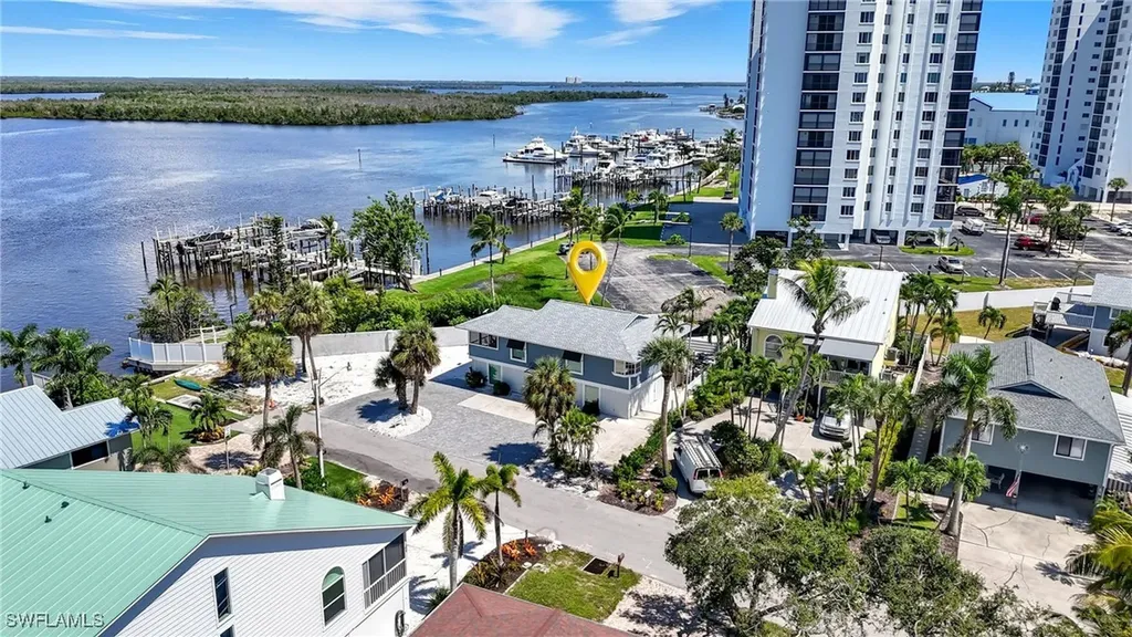 190 Bayview Avenue Fort Myers Beach FL 33931