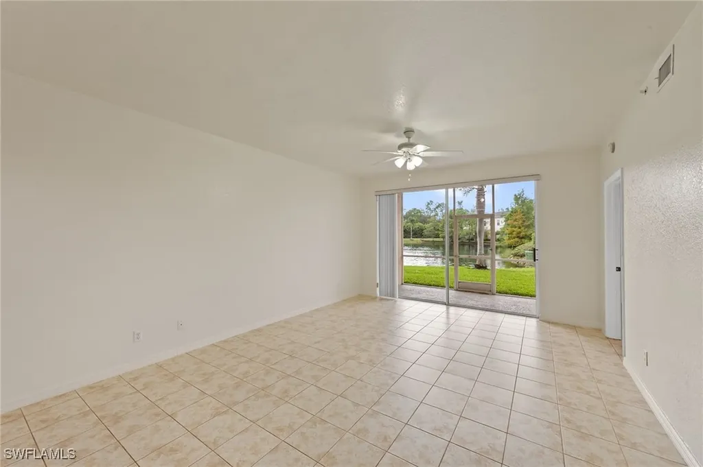 3250 Cypress Glen Way Naples FL 34109