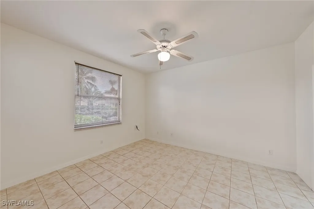 3250 Cypress Glen Way Naples FL 34109