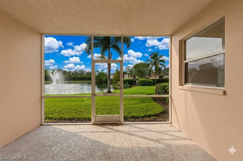 3250 Cypress Glen Way Naples FL 34109