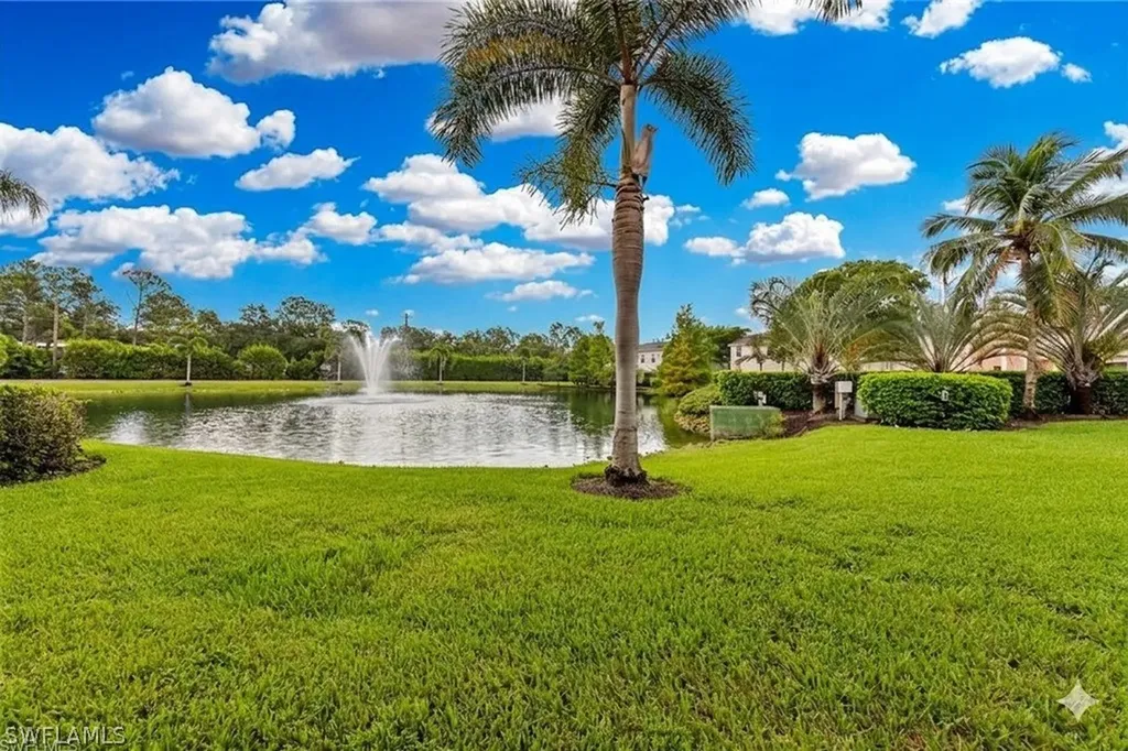 3250 Cypress Glen Way Naples FL 34109