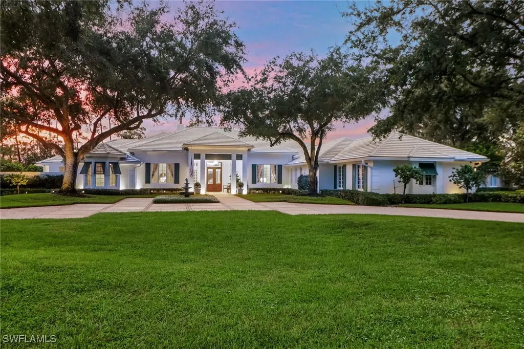 Naples FL, 13101 Pond Apple Drive E