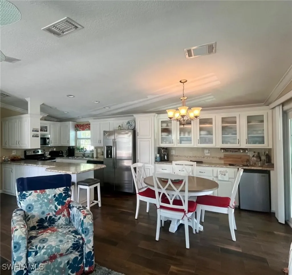 1316 Diamond Lake Circle Naples FL 34114