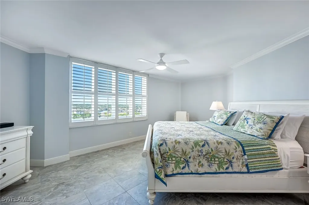 4041 Gulf Shore Boulevard N Naples FL 34103