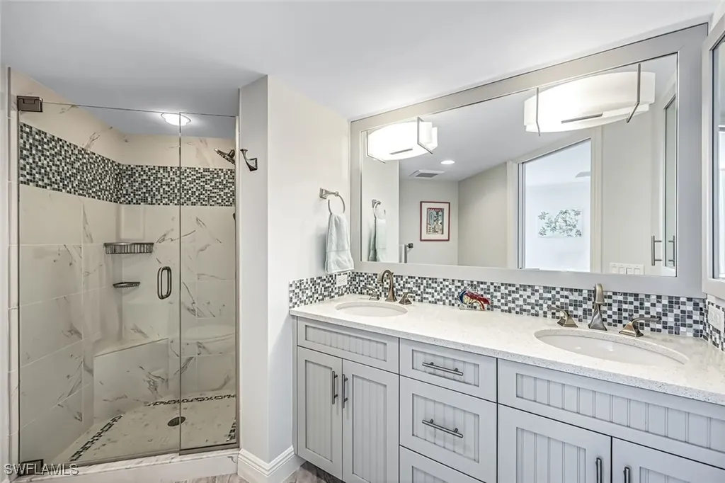 4041 Gulf Shore Boulevard N Naples FL 34103