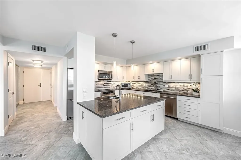 4041 Gulf Shore Boulevard N Naples FL 34103
