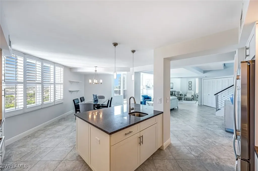 4041 Gulf Shore Boulevard N Naples FL 34103