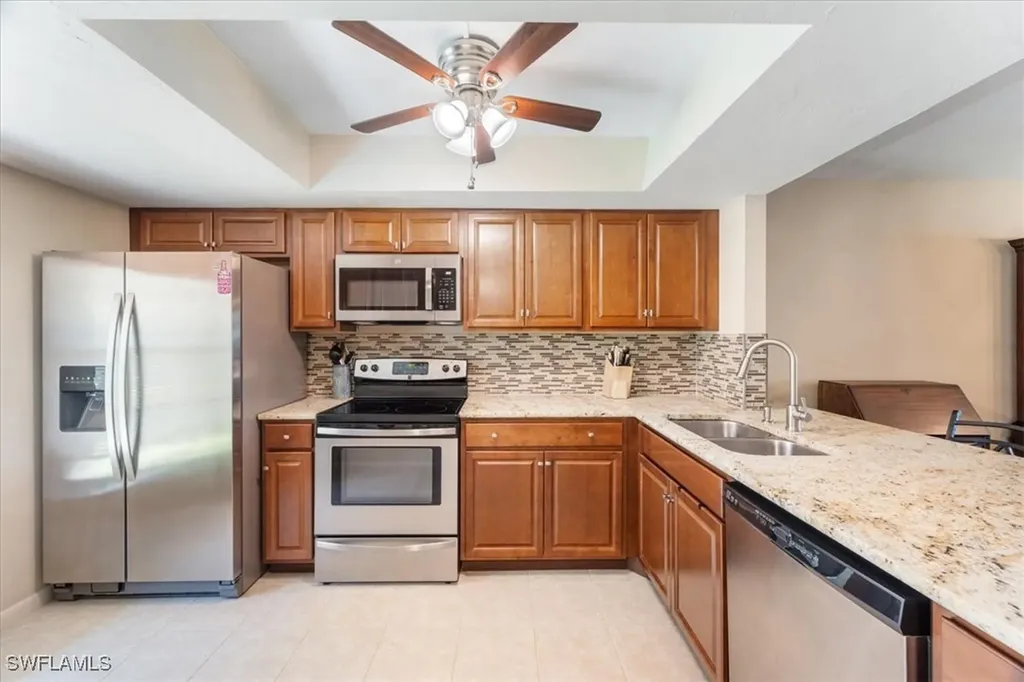 141 Cypress Way E Naples FL 34110