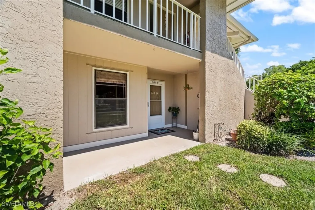 141 Cypress Way E Naples FL 34110