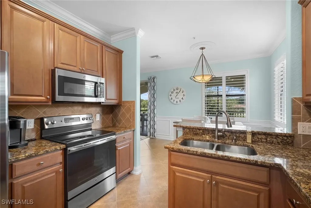 28021 Cookstown Court Bonita Springs FL 34135