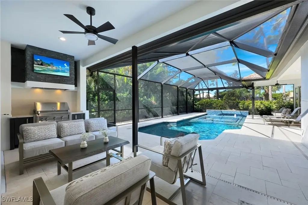 237 Charleston Court Naples FL 34110