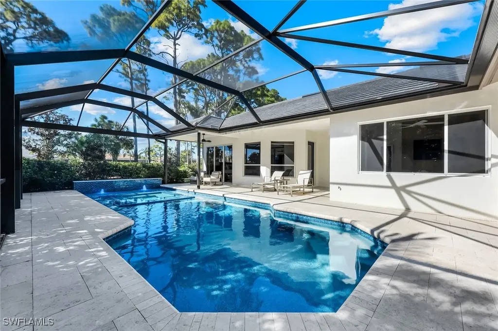237 Charleston Court Naples FL 34110