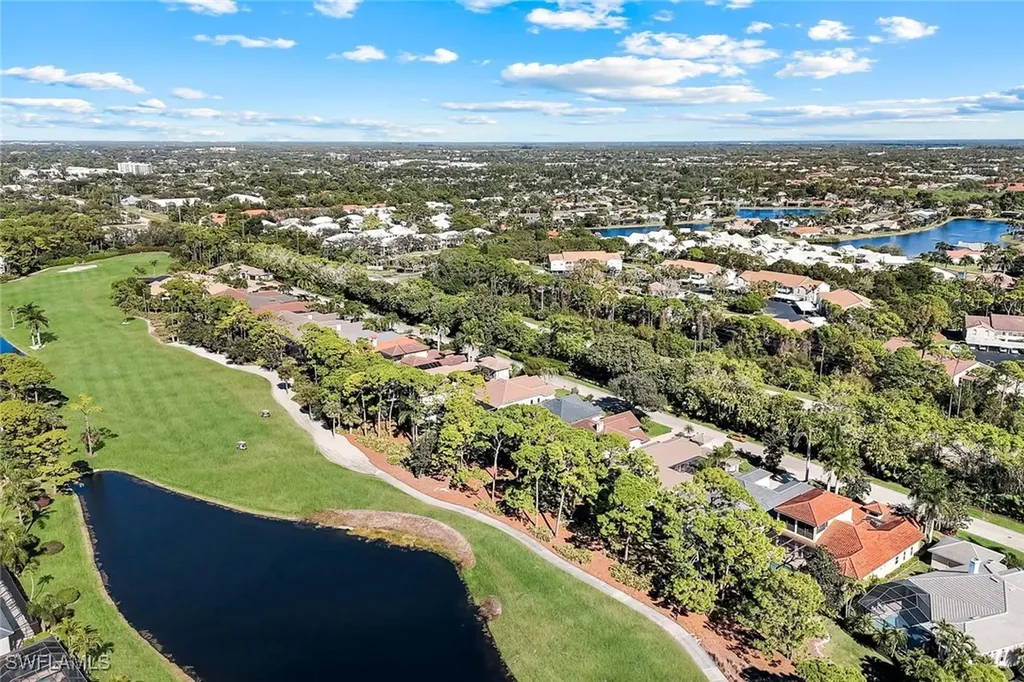 237 Charleston Court Naples FL 34110