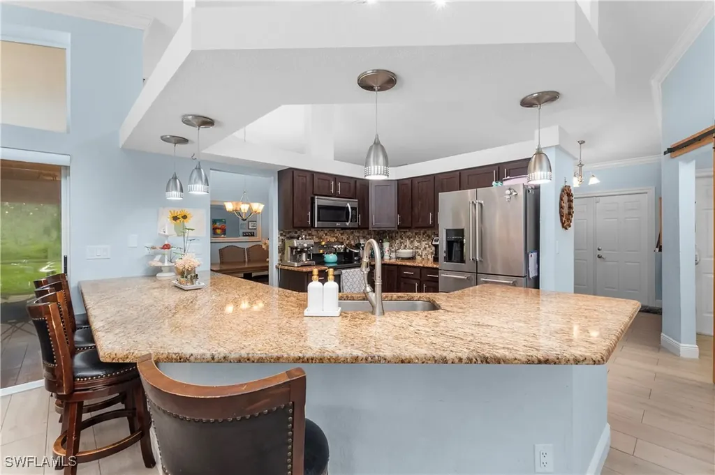 1333 20th Avenue NE Naples FL 34120