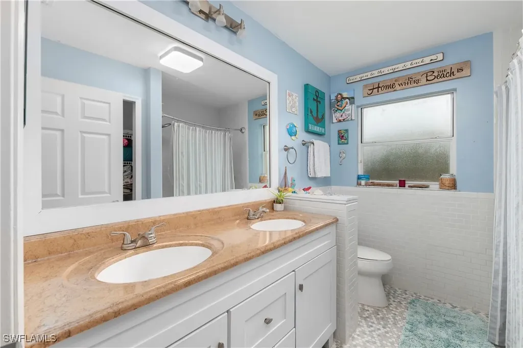 1333 20th Avenue NE Naples FL 34120