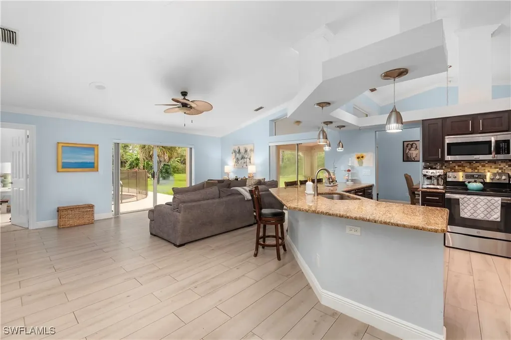 1333 20th Avenue NE Naples FL 34120