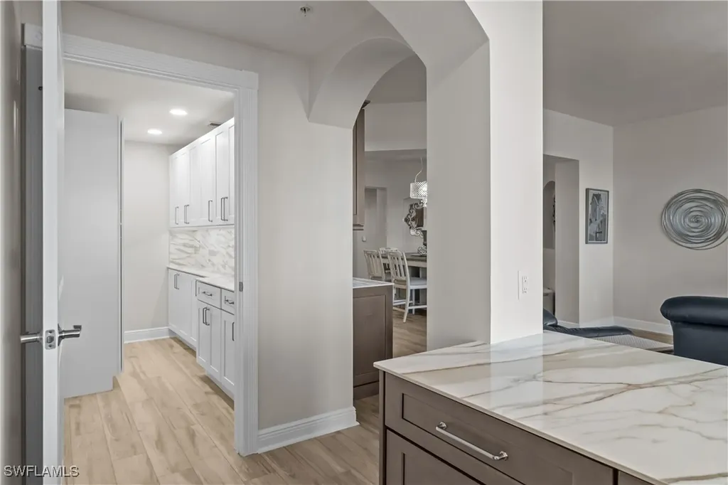 6061 Silver King Boulevard Cape Coral FL 33914