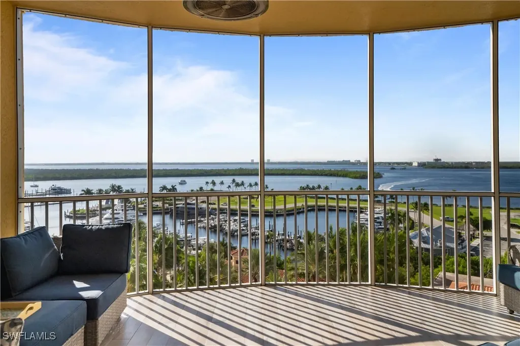 6061 Silver King Boulevard Cape Coral FL 33914