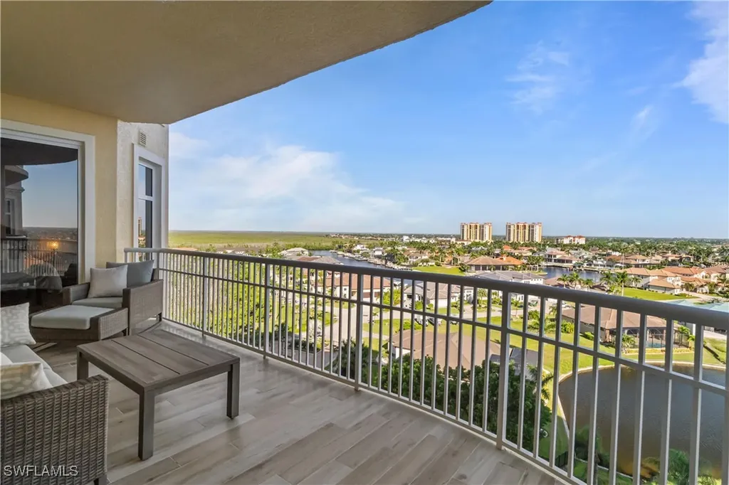 6061 Silver King Boulevard Cape Coral FL 33914