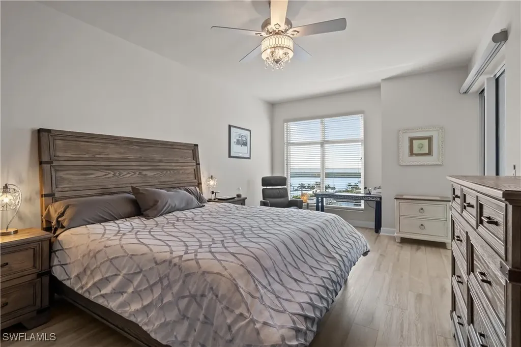 6061 Silver King Boulevard Cape Coral FL 33914