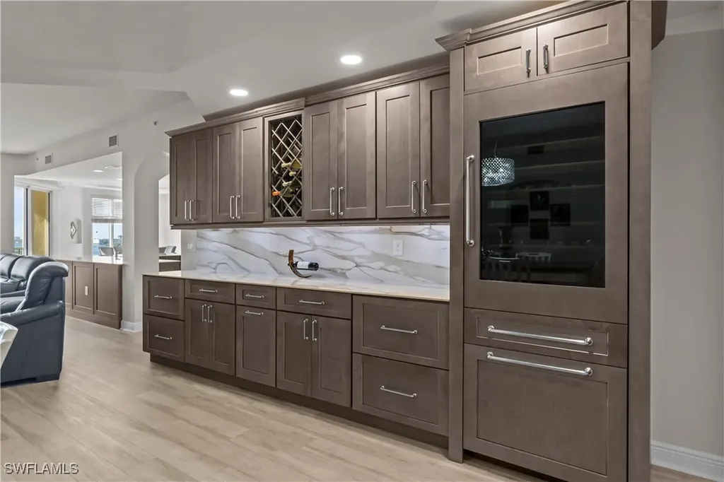 6061 Silver King Boulevard Cape Coral FL 33914