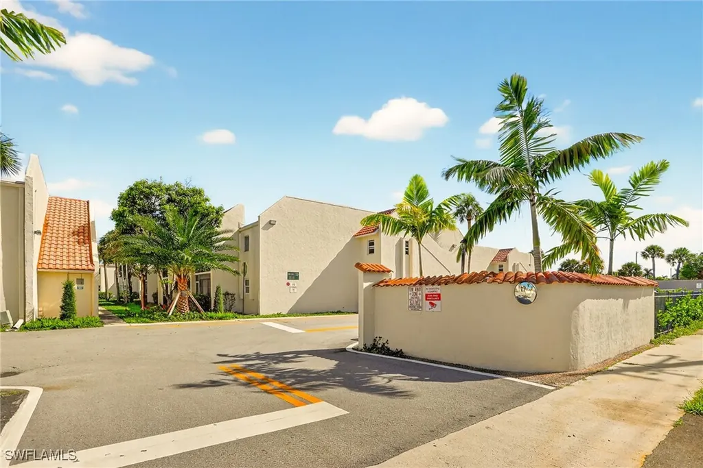 1428 SE 4th Avenue Deerfield Beach FL 33441