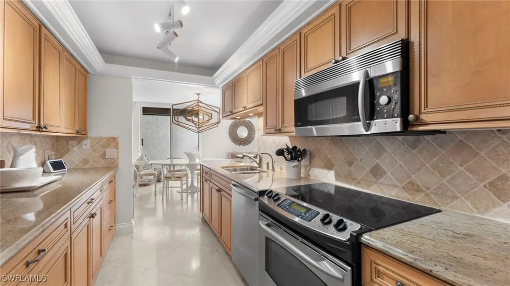 4005 Gulf Shore Boulevard N Naples FL 34103