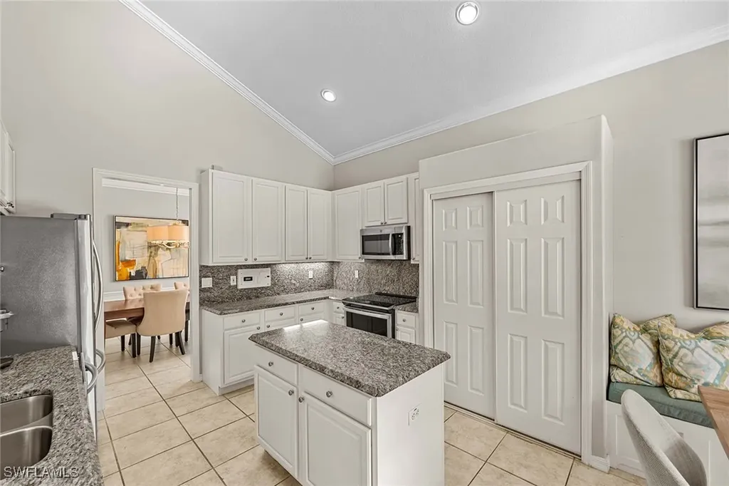 12885 Brynwood Way Naples FL 34105